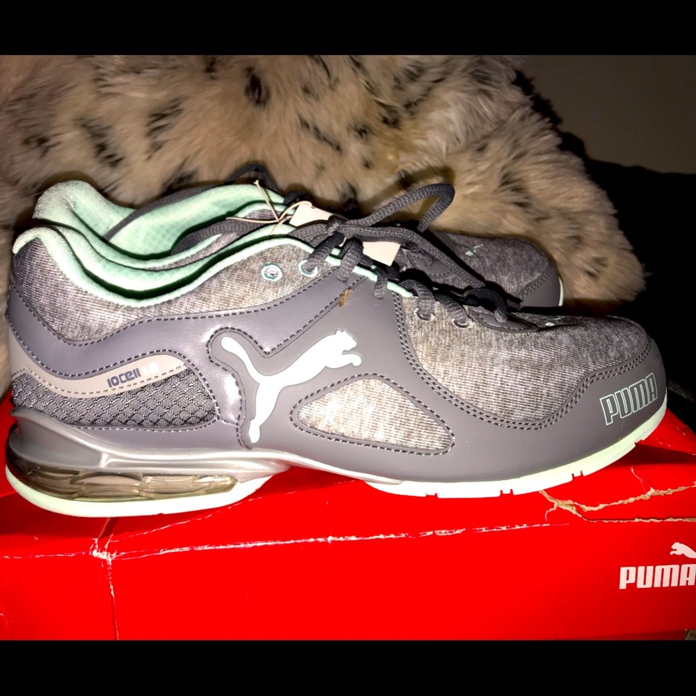 Women’s Puma shoes size 10